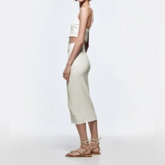 Zara Women's Super Soft Ribbed Midi Skirt with Elastic Waist, White, LARGE - Picture 4 of 10